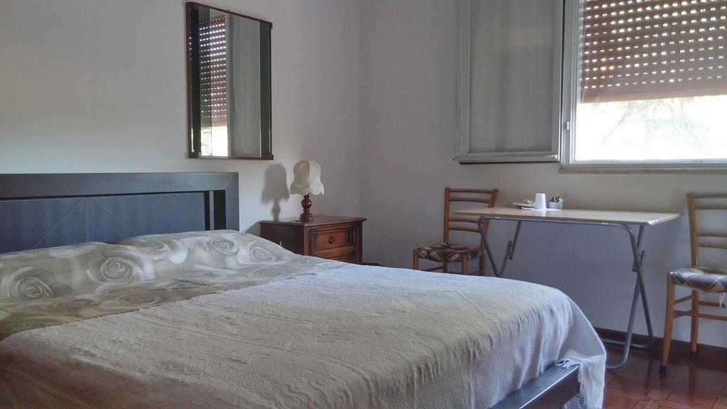 פרוג'ה Accogliente E Ospitale B&B חדר תמונה
